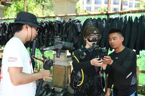 贾梅爆料军姐视频大全,军姐视频大全背后的故事与真相  第2张